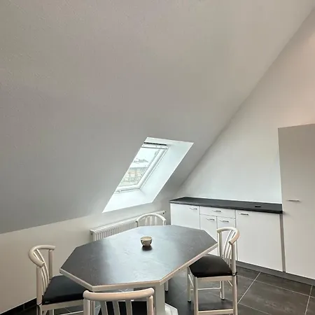 Neuf 6 Voyageurs * Strasburgo